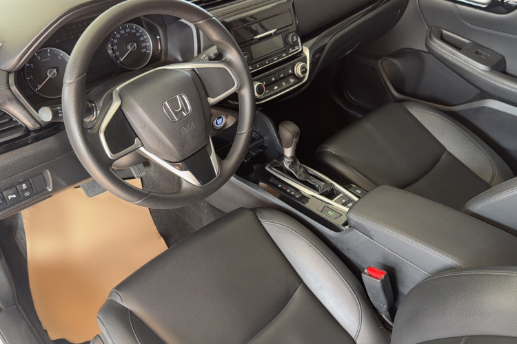 本田 凌派 2019款 180Turbo CVT豪华版 国VI中控内饰7003