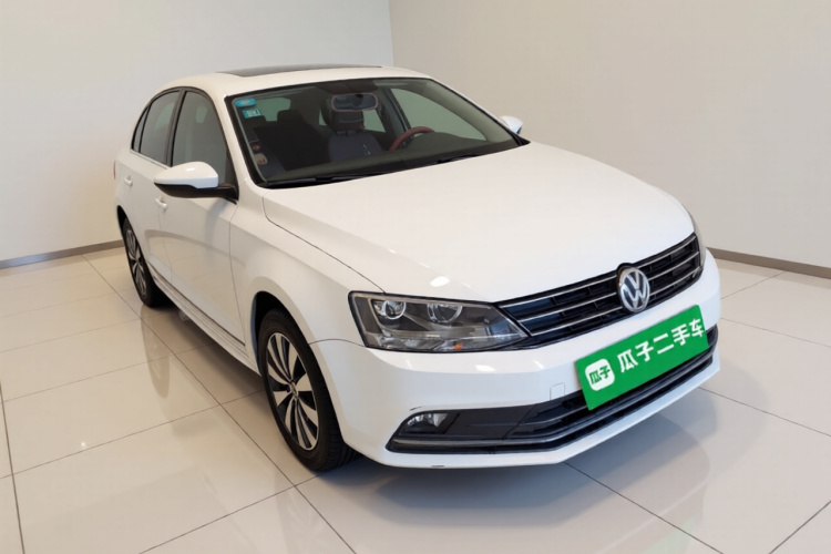 大众 速腾 2017款 230TSI 自动舒适型车身外观3