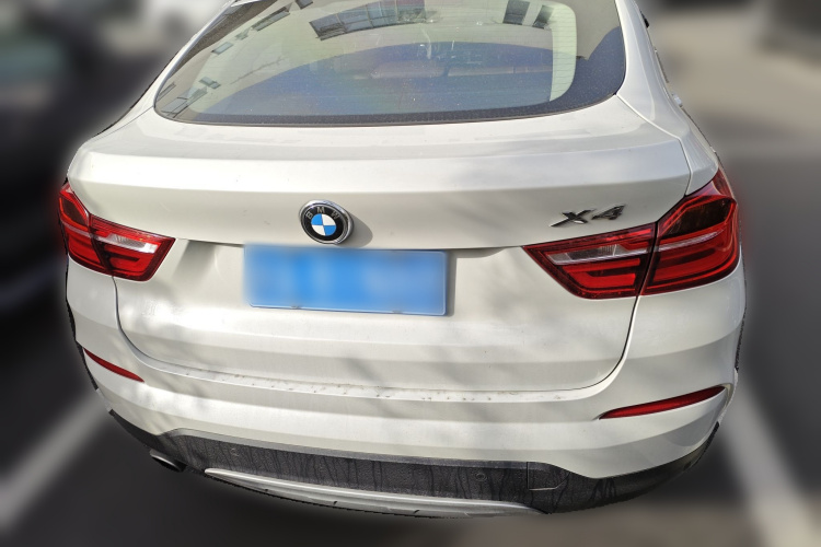 宝马X4 2014款 xDrive20i X设计套装车身外观6004