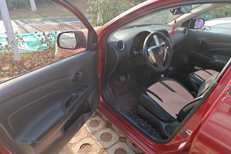 日产 阳光 2015款 1.5XE CVT舒适版中控内饰7003