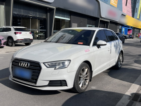 奥迪A3 2018款 30周年年型 Sportback 35 TFSI 进取型