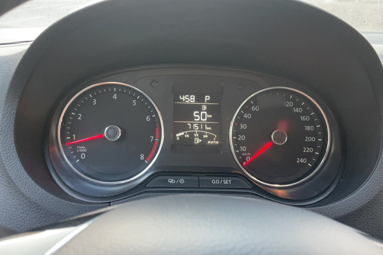 大众 Polo 2016款 1.6L 自动舒适型局部细节14