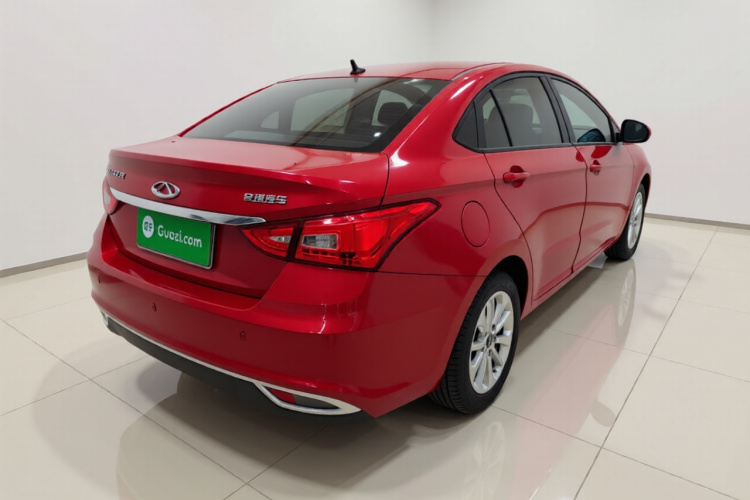 奇瑞 艾瑞泽5 2019款 1.5L CVT青春版 国V车身外观7