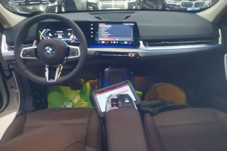 宝马X1 2024款 sDrive25Li M运动套装中控内饰12