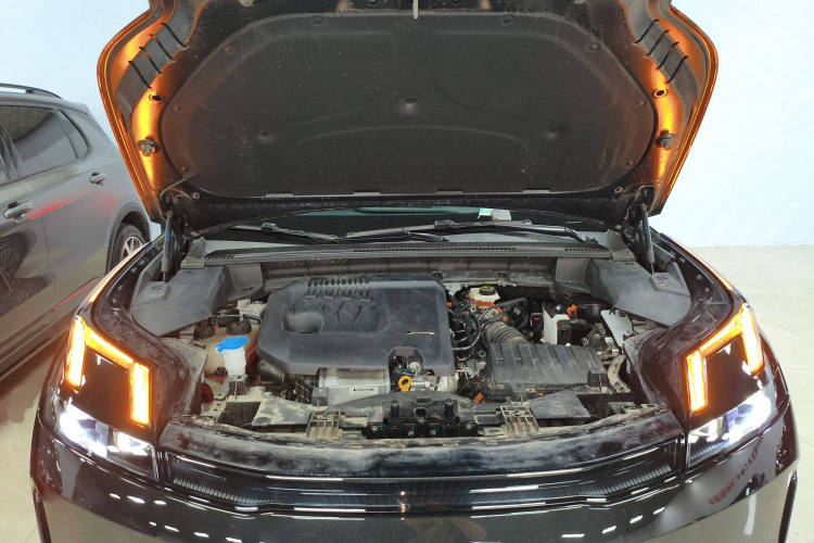 领克08 EM-P 2023款 220km 四驱性能Halo局部细节24