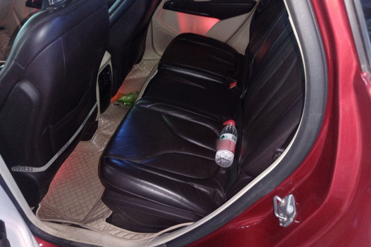 林肯MKC 2014款 2.0T 两驱尊雅版中控内饰21