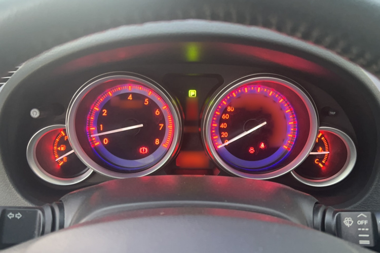 马自达 睿翼 2012款 2.0L 自动精英版局部细节14