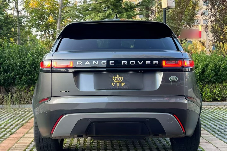 路虎 揽胜星脉 2018款 P300 S车身外观6003