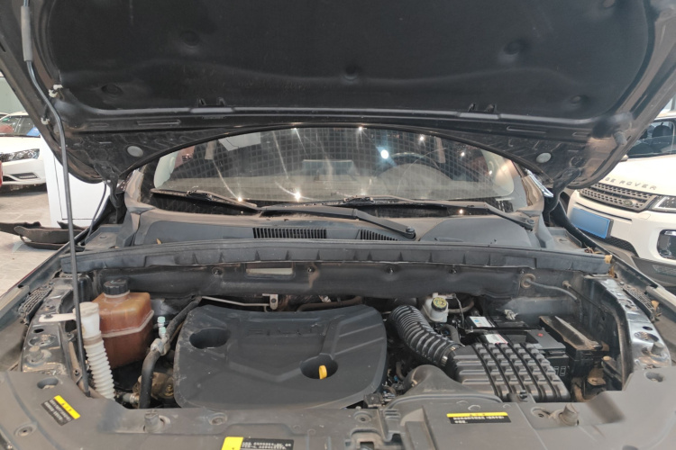 比速汽车 比速T5 2017款 1.5T 手动豪华型机舱底盘24