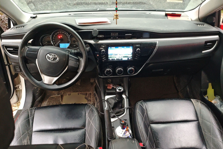 丰田 卡罗拉 2014款 1.6L 手动GL中控内饰12