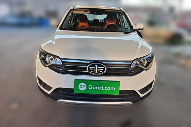 一汽 森雅R7 2017款 1.6L 自动智能型车身外观2