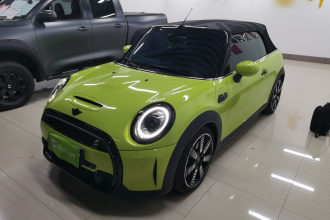 MINI 2022款 2.0T COOPER S CABRIO 艺术家