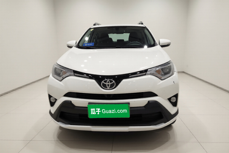 丰田 RAV4荣放 2016款 2.0L CVT两驱风尚版 国V车身外观2