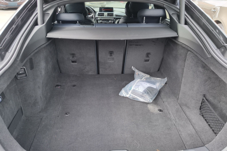 宝马4系 2020款 430i Gran Coupe M运动曜夜版局部细节23