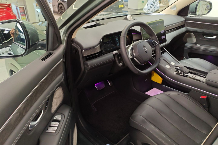 鸿蒙智行 问界M7 2022款 1.5T 后驱舒适版中控内饰20