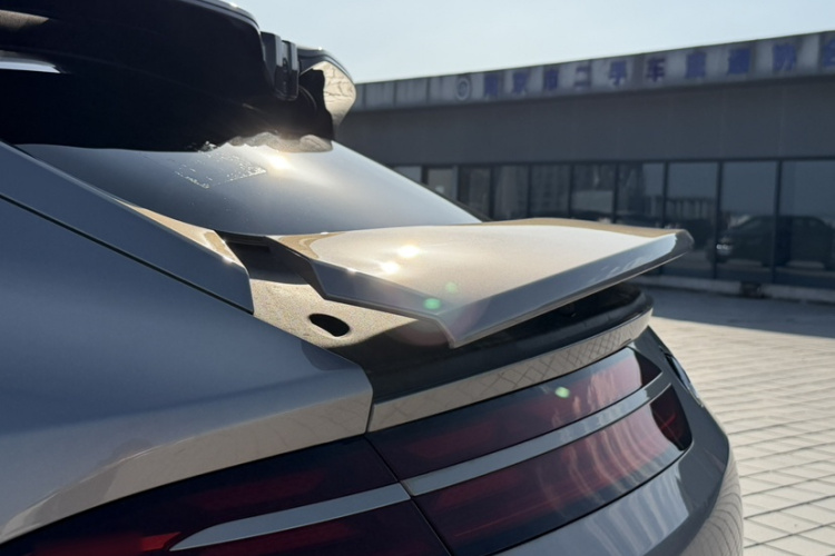 腾势Z9GT 2024款 1100四驱Pro版车身外观6008