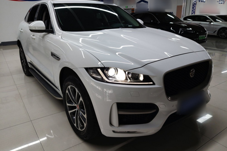 捷豹F-PACE 2016款 3.0 SC 四驱R-Sport运动版车身外观6002