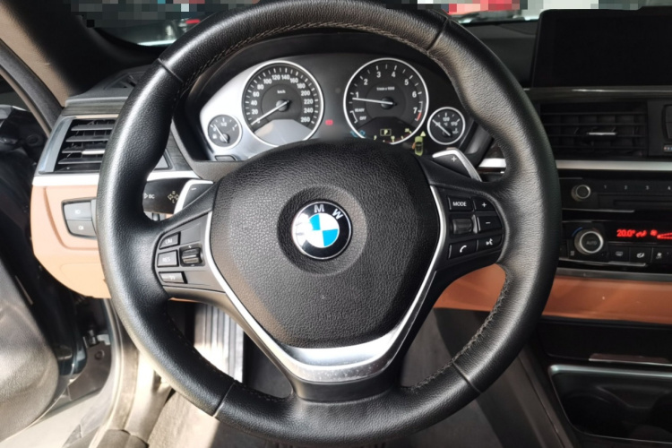 宝马4系 2014款 428i xDrive 敞篷设计套装型中控内饰13