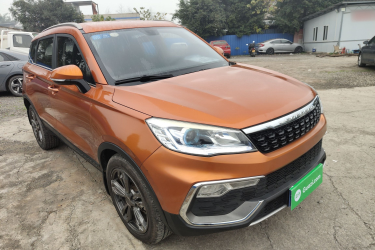 猎豹汽车 猎豹CS9 2017款 1.5L CVT风尚型车身外观3