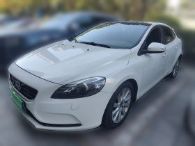 沃尔沃V40 2015款 1.6T 智逸版