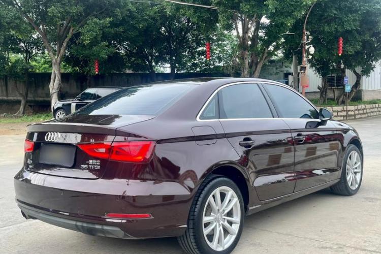 奥迪A3 2015款 Limousine 35 TFSI 百万纪念舒享型车身外观6005