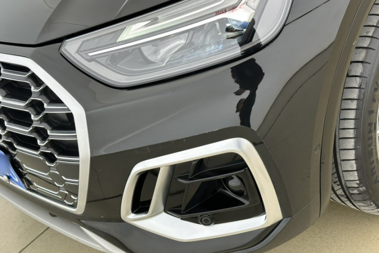 奥迪Q5L 2022款 改款 45T 豪华动感型车身外观6009