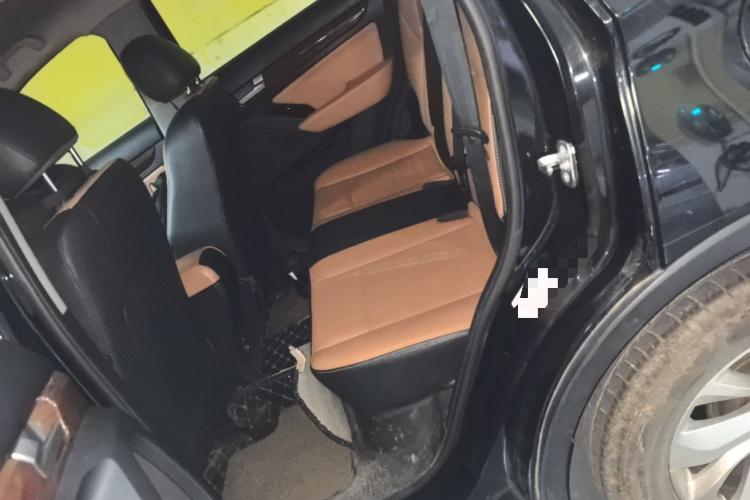 北汽威旺S50 2016款 1.5T 手动欢动精英型中控内饰21