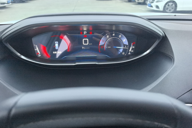 标致5008 2017款 380THP 7座无界版局部细节14