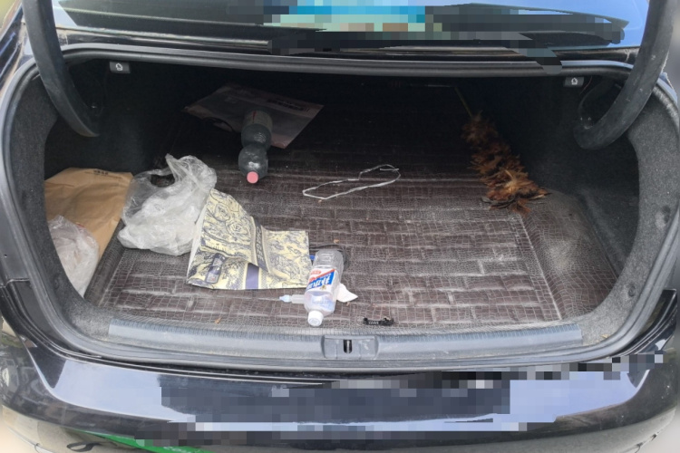 大众 帕萨特 2014款 1.8TSI DSG尊荣版中控内饰23