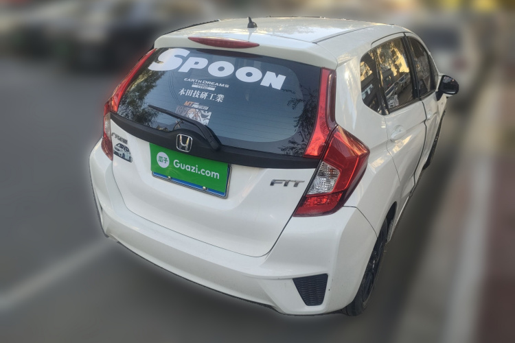 本田 飞度 2014款 1.5L LX 手动舒适型车身外观6005
