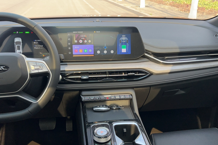 江淮汽车 江淮QX PHEV 2023款 120km 劲享版局部细节16