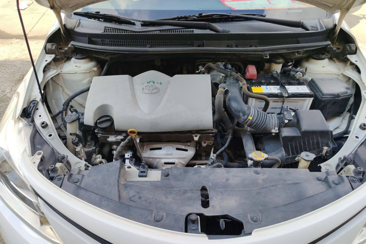 丰田 威驰 2017款 1.5L CVT创行版机舱底盘24