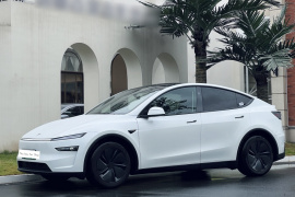 特斯拉 Model Y 2025款 改款 长续航全轮驱动版