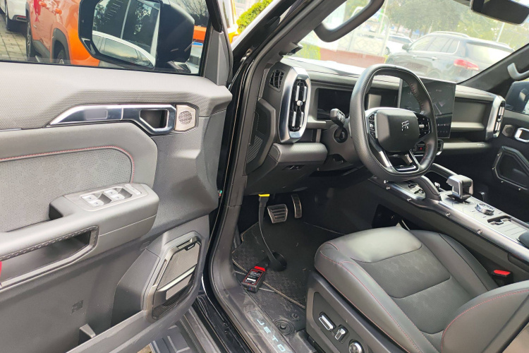 捷途旅行者 2023款 2.0T 四驱穿越PRO+中控内饰20