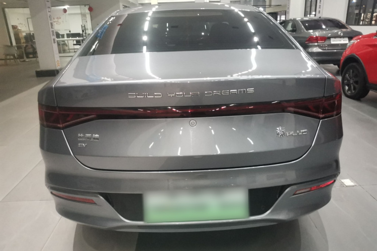 比亚迪 秦PLUS 2021款 EV 400KM 豪华型车身外观6