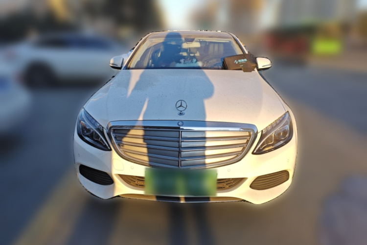 奔驰C级 2015款 改款 C 200 L车身外观2