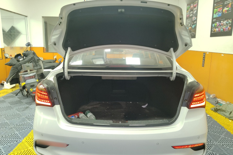 现代 名图 2017款 1.6T 自动旗舰型TOP 国V局部细节23