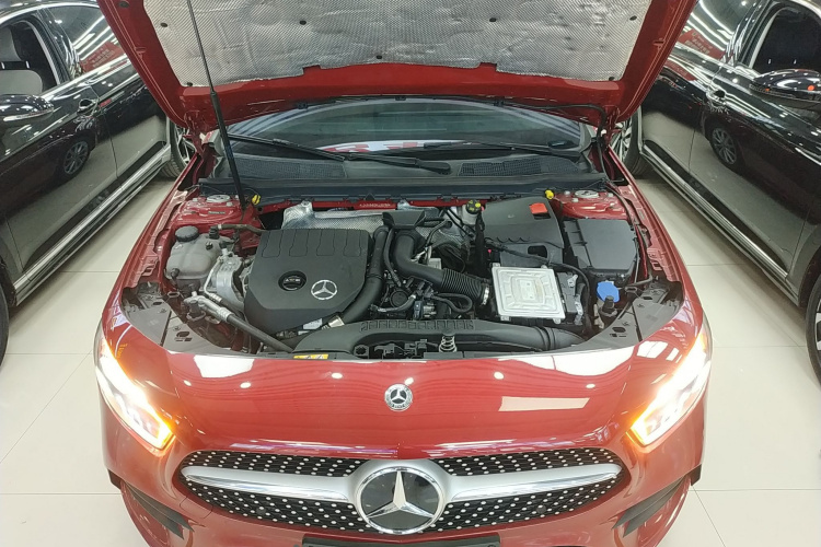 奔驰A级 2020款 改款 A 200 L 运动轿车动感型局部细节24