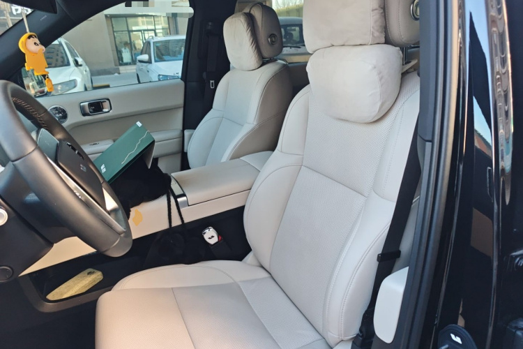 理想汽车 理想L6 2025款 Max 智能焕新版中控内饰19