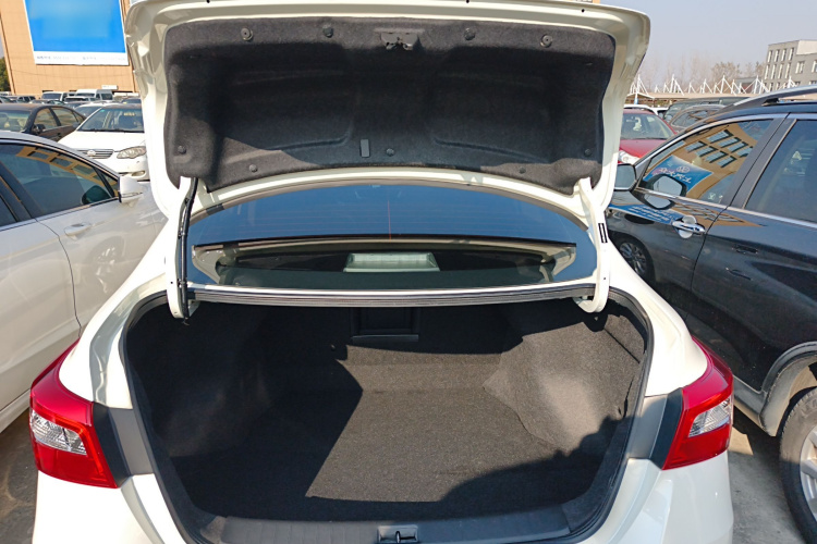 日产 轩逸 2022款 经典 1.6XL CVT豪华版局部细节23