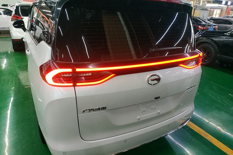 广汽传祺 传祺M6 2023款 PRO 270T DCT尊享版车身外观6