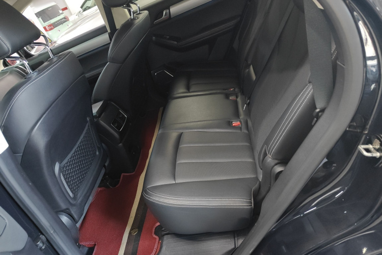 比亚迪 唐 2018款 2.0T 自动智联尊荣型 5座 国V中控内饰21