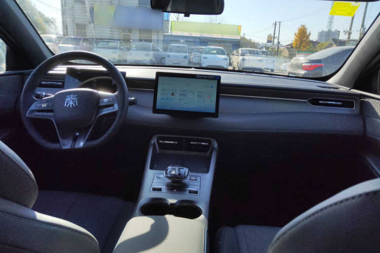 比亚迪 秦PLUS 2025款 DM-i 智驾版 55KM领先型中控内饰12