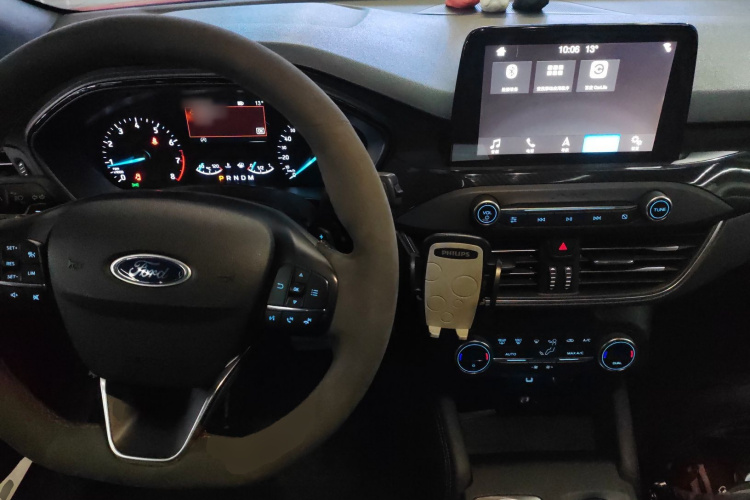 福特 福克斯 2019款 两厢 EcoBoost 180 自动ST Line中控内饰12