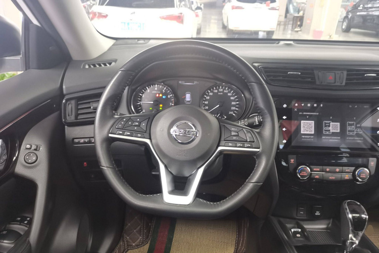 日产 奇骏 2022款 改款 2.0L 两驱智联舒享版局部细节13