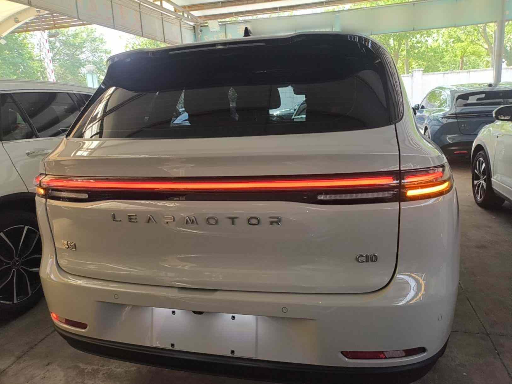 零跑汽车 零跑C10 2024款 210智享版(3)