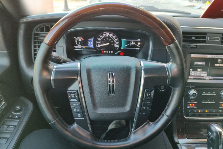 林肯 领航员 2016款 3.5T AWD局部细节13