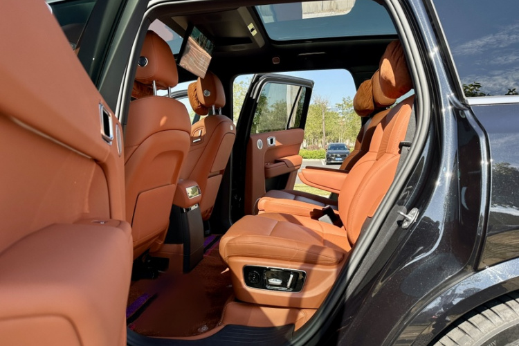 理想汽车 理想L9 2024款 Pro中控内饰7004