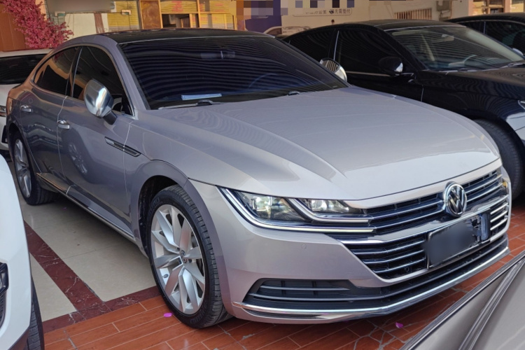 一汽-大众CC 2019款 330TSI 华颜版 国V车身外观3