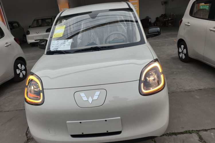 五菱汽车 宏光MINIEV 2025款 四门版 进阶款车身外观2